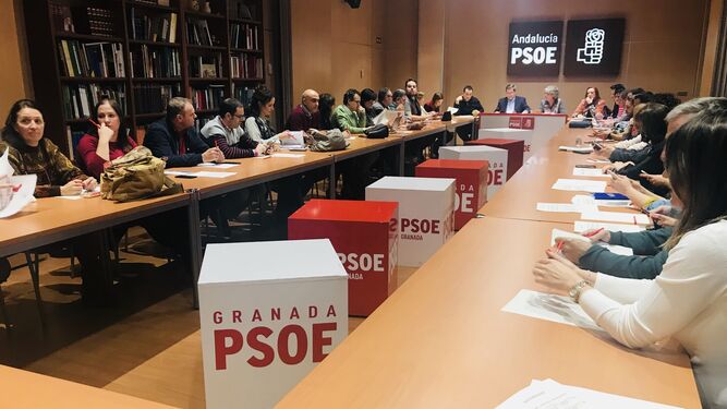 El PSOE de Granada inicia el periodo de autocrítica