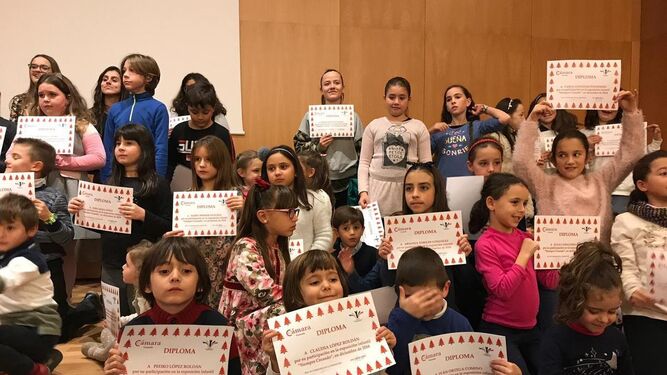 Los niños participantes, con sus títulos.
