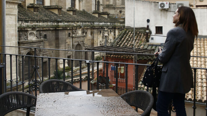 Granada, donde más aumenta el precio de una noche de hotel