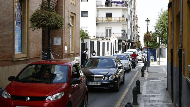 El Realejo es uno de los barrios más conflictivos en cuanto a tráfico rodado.