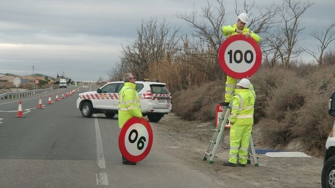 Cambio de señales de la velocidad de 100 a 90 km/h en carreteras convencionales.