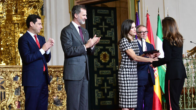Los Reyes entregan las sMedallas de Oro de las Bellas Artes 2017 en C&oacute;rdoba