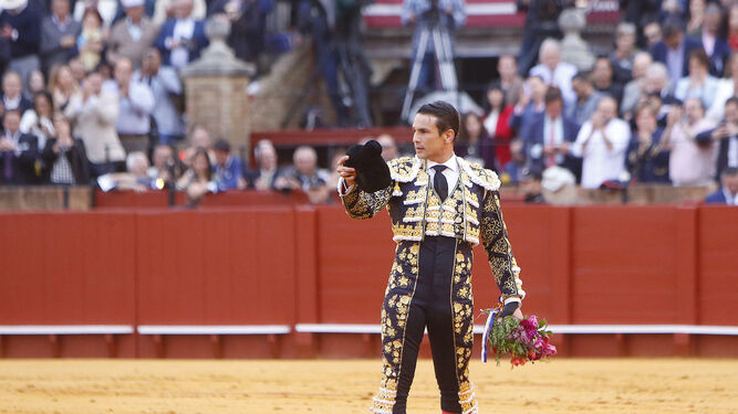 Las im&aacute;genes de la corrida de toros del Domingo de Resurrecci&oacute;n en Sevilla