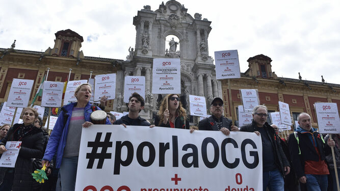 La OCG durante su manifestación frente al Palacio de San Telmo, en Sevilla.