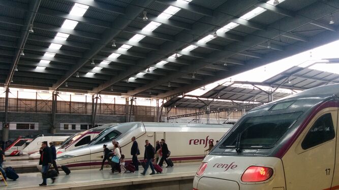 Trenes de Alta Velocidad en la Estación de Málaga