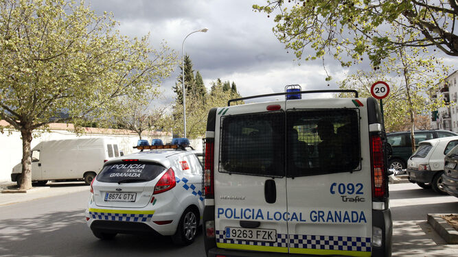 La Policía Local de Pinos Puente no ofrece servicio de madrugada