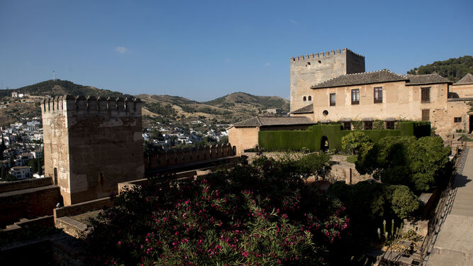 Transparencia demanda mayor exigencia informativa a la Alhambra