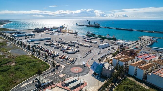 El Puerto de Motril aspira a mejorar sus números en la Operación Paso del Estrecho