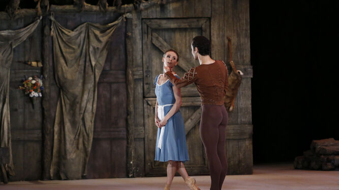 Las im&aacute;genes del 'Giselle' del Ballet du Capitole de Toulouse