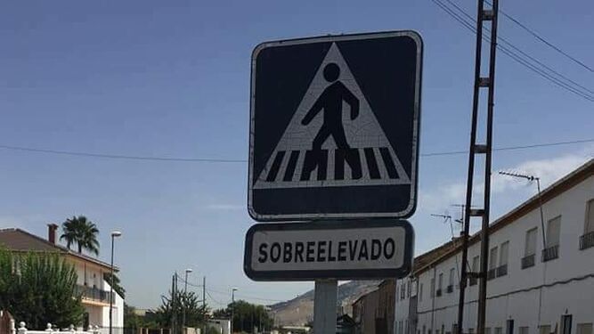 El extraño caso de las señales de tráfico en Fuente Vaqueros