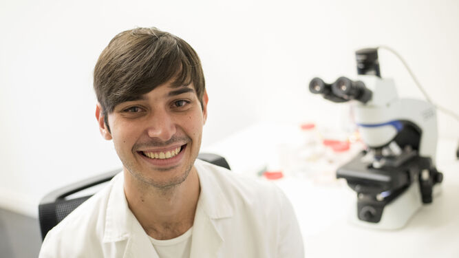 Ramón López Gijón realiza su doctorado sobre paleoparasitología.