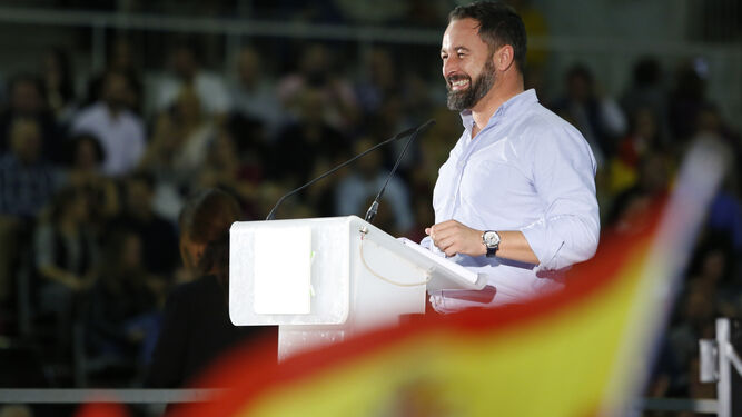 Fotos del 'llenazo' de Vox en Granada