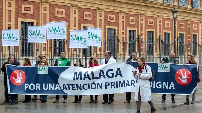 Protestas del Sindicato Médico Andaluz en San Telmo.
