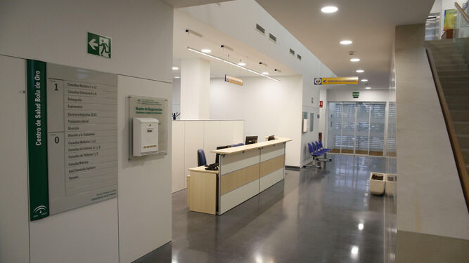 As&iacute; es el centro de salud de Bola de Oro de Granada