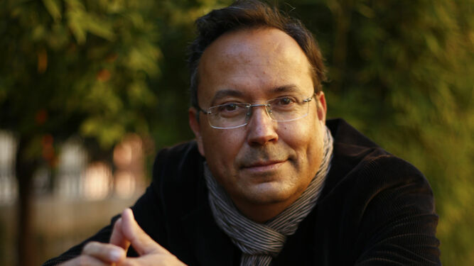 Juan Arnau, profesor de la UGR, en una foto reciente.