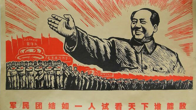 Uno de los numerosos carteles propagandísticos de la China revolucionaria de Mao, consagrada a la exaltación del Gran Timonel.
