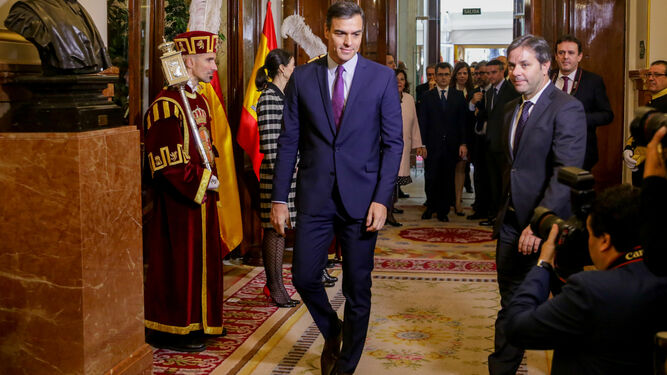 l presidente en funciones del Gobierno, Pedro Sánchez, en la conmemoración del Día de la Constitución este viernes en el Congreso de los Diputados.