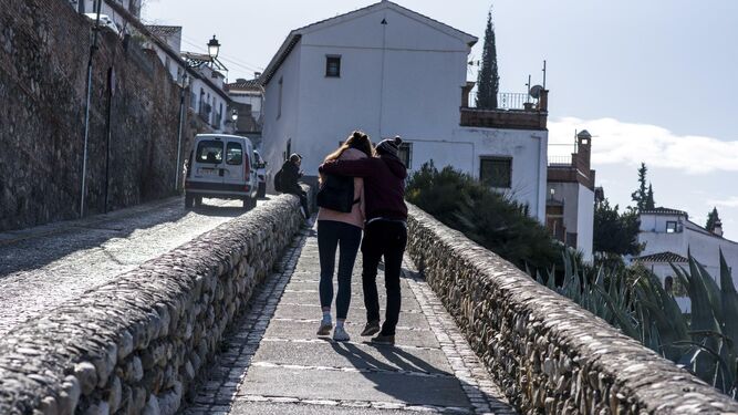 Granada se convierte en uno de los destinos predilectos para los turistas en el puente de la Constitución
