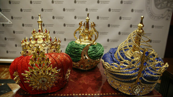 Las coronas de los Reyes Magos de Granada