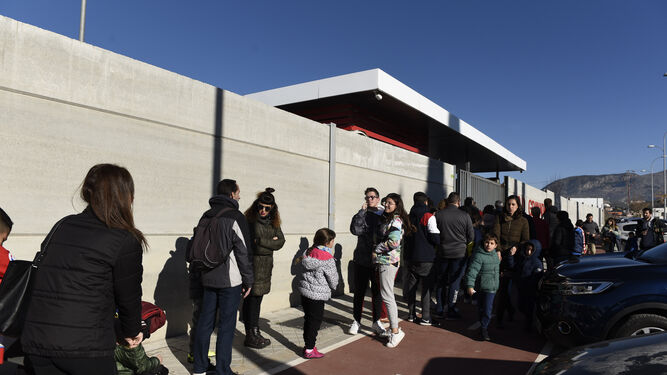 El Granada abre sus puertas a una multitud de aficionados