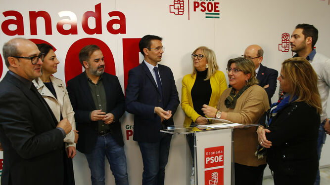 La iniciativa conjunta de PSOE y Podemos-IU se presentó el pasado martes