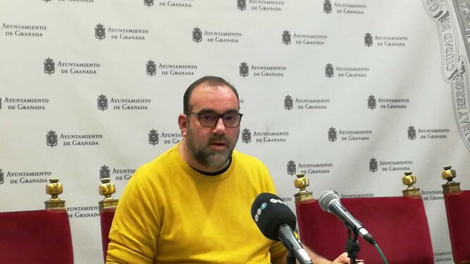 Podemos-IU denuncia un "tijeretazo" de 5 millones en la prestación de servicios en Granada con las cuentas del bipartito