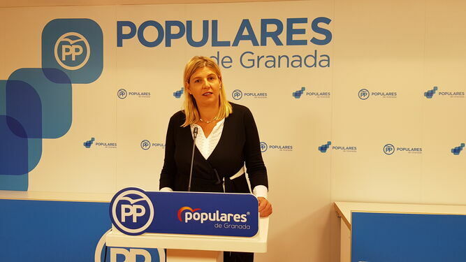Inmaculada Hernández toma el mando del PP en la Diputación de Granada