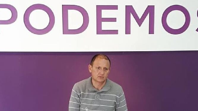 Denuncia que un concejal de Podemos en Iznalloz (Granada) le dio un "guantazo"