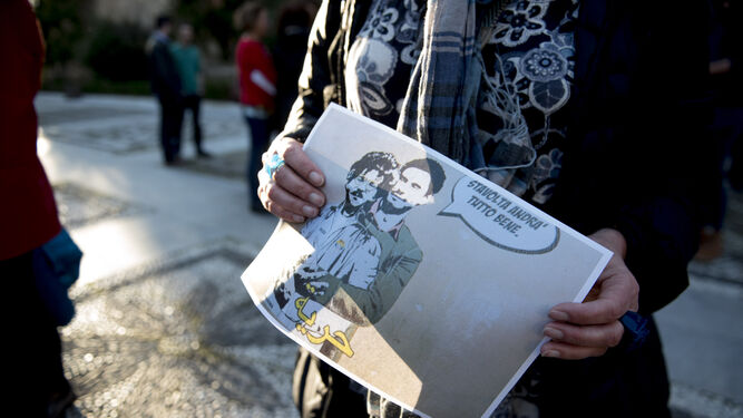 Fotos de la manifestaci&oacute;n en Granada en apoyo del estudiante retenido en Egipto