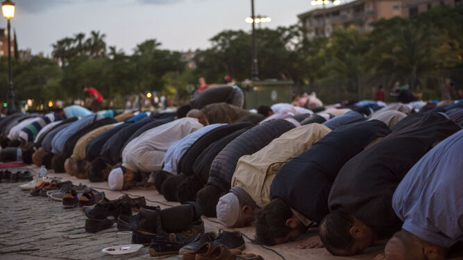 La comunidad musulmana de Granada se prepara para un Ramadán en confinamiento