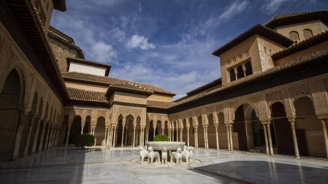 Interior de la Alhambra vacía durante estos meses.