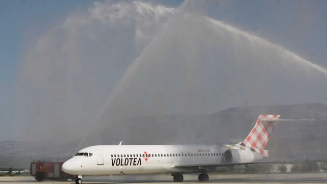 Volotea regresa a Granada con vuelos a Ibiza y Menorca este verano