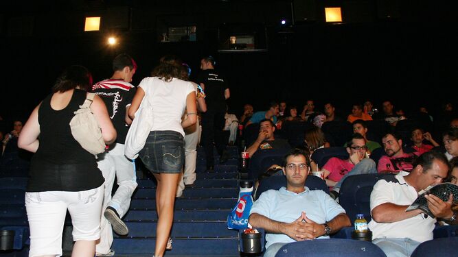 Los cines de Granada y Málaga, a la espera de entrar en la Fase 2