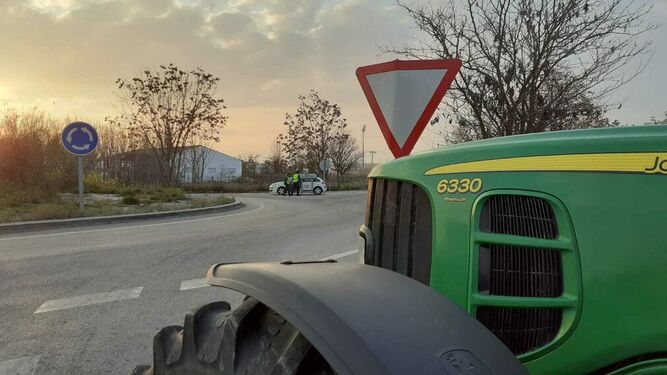 Aviso de atascos: una tractorada recorre hoy el Centro de Granada para protestar por los precios agrícolas
