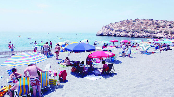 ¿Cuántas playas de Granada han conseguido este año una bandera azul ?