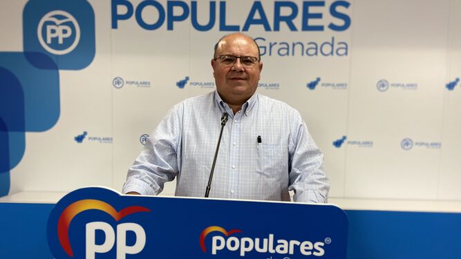 José Robles, senador del PP por Granada