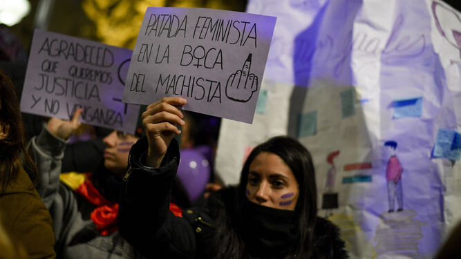 Imagen de la manifestación feminista en Granada, convocada todos los años el 8 de marzo.