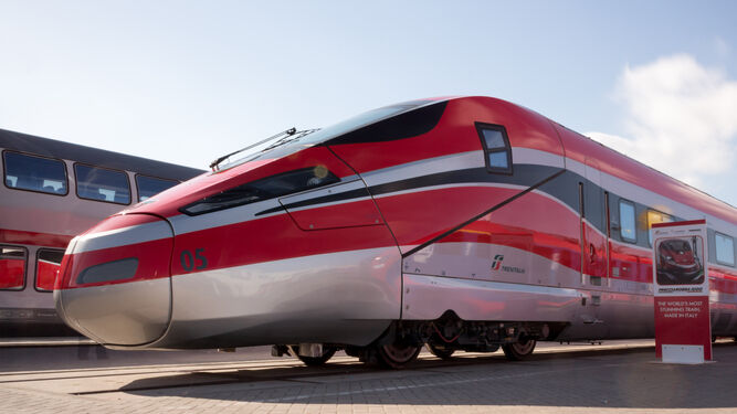 Uno de los trenes Frecciarossa 1000 que circularán por Andalucía a partir de 2022, pero que no lo harán por Granada