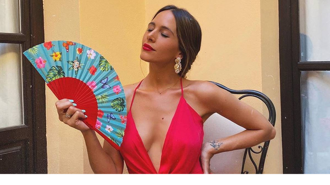 Rocío Osorno con el vestido rojo de Zara en su cuenta de Instagram.