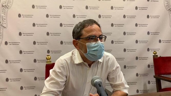 El PSOE pide al alcalde de Granada transparencia sobre las medidas acordadas con Salud ante los contagios en jóvenes
