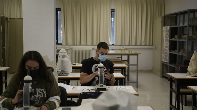 Cierre de la Universidad de Granada: As&iacute; es el primer d&iacute;a sin clases por el coronavirus