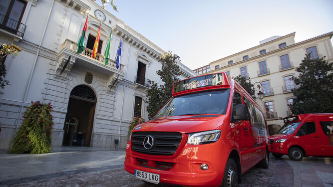 Nuevos microbuses en Granada para Realejo, Albaic&iacute;n y Sacromonte