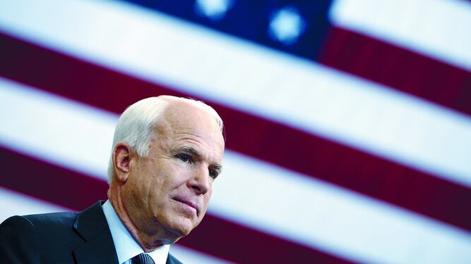 El fallecido senador republicano John McCain.