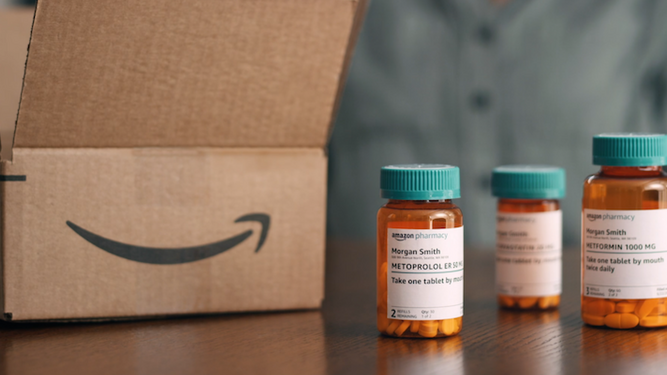 La farmacia online de Amazon no puede operar en España