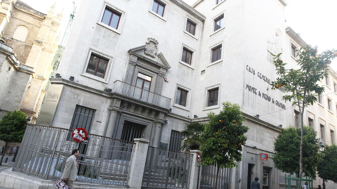 Granada Laica, contra el azulejo al Cristo de San Agustín en el edificio Villamena