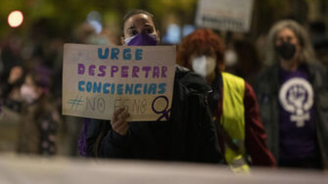 Fotos de la manifestaci&oacute;n en Granada en el D&iacute;a contra la Violencia de G&eacute;nero