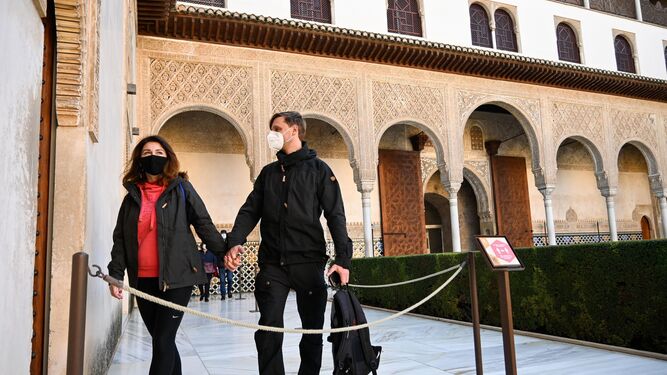 La vuelta a la Alhambra, en petit comit&eacute; para gente de Granada