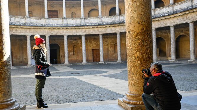 La vuelta a la Alhambra, en petit comit&eacute; para gente de Granada