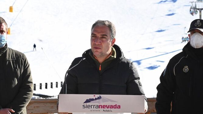La Junta adelanta al viernes la reunión para decidir si endurece las restricciones por el coronavirus en Granada