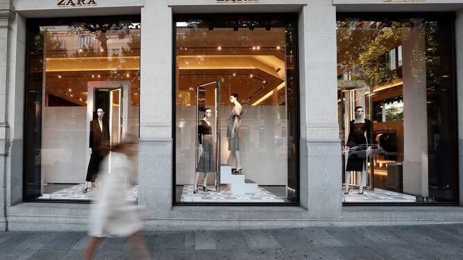 Inditex cierra 79 tiendas en España, al menos hasta abril